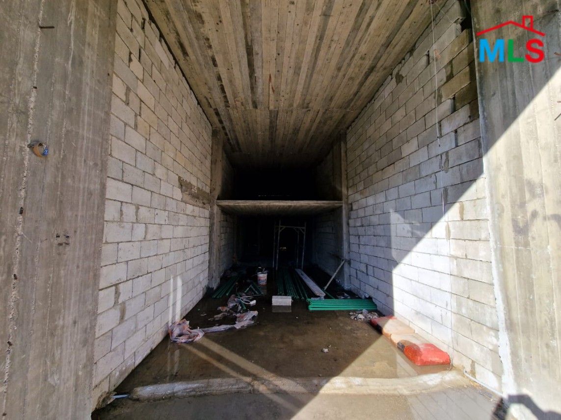 124 SQM Shop for Sale in Batroun in a Prime Location