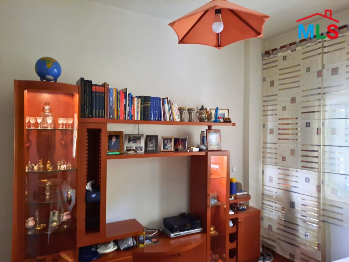 Apartment with Garden for Sale in Ballouneh