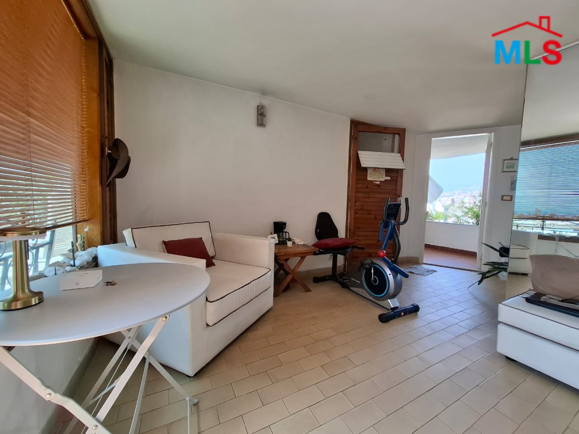 Beautiful and Spacious Chalet for Sale in Safra