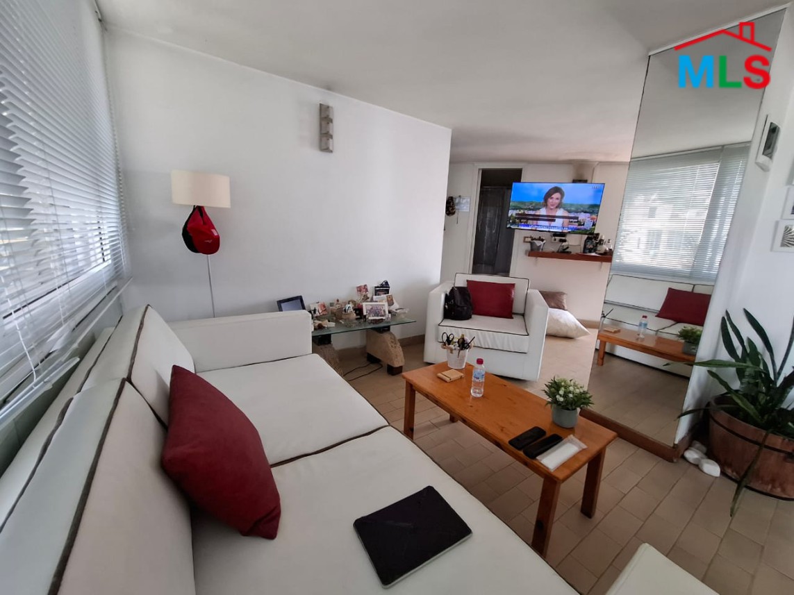 Beautiful and Spacious Chalet for Sale in Safra