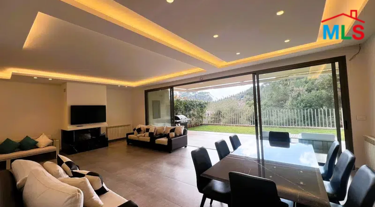 Apartments For Sale in Ballouneh, Keserouan