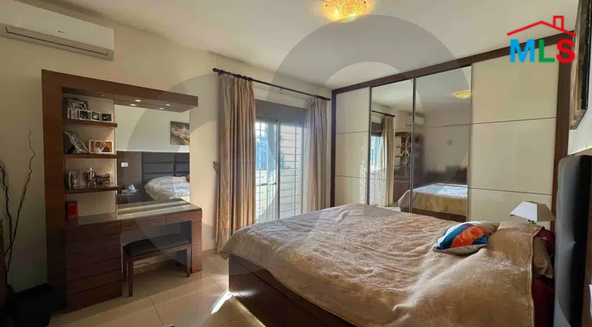 GET IN BALLOUNEH THIS SPACIOUS 220 SQM APARTMENT ! REF#