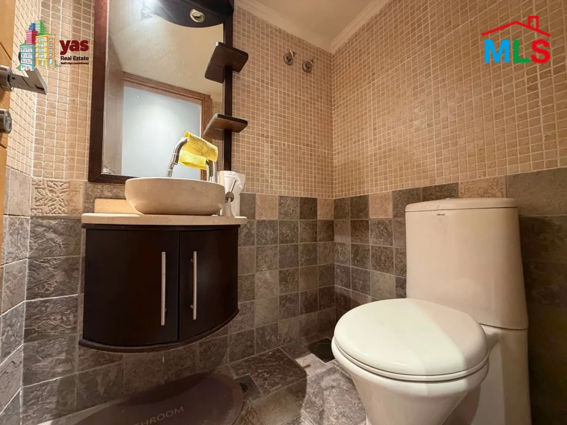 Adma 250m2 | Rent | Well Maintained | Calm Area | EH/IV