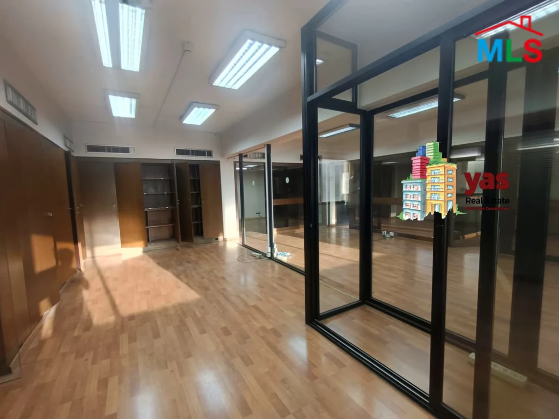 Dora 655m2 | Office | Rent | Active Street | Many Sizes | AA