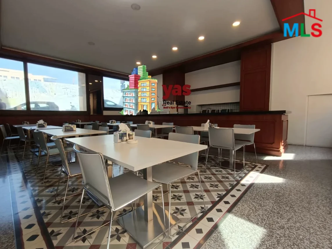 Downtown 175m2 | Restaurant | Rent | Prime Location | Decorated | AA