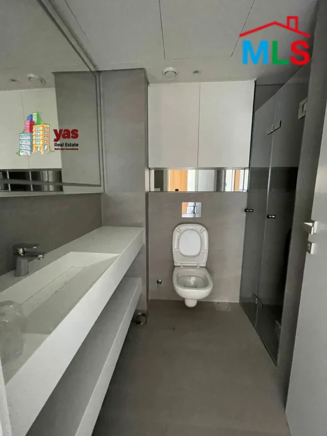 Achrafieh/Rizk 60m2 | Equipped | Gated | Prime Location | OH