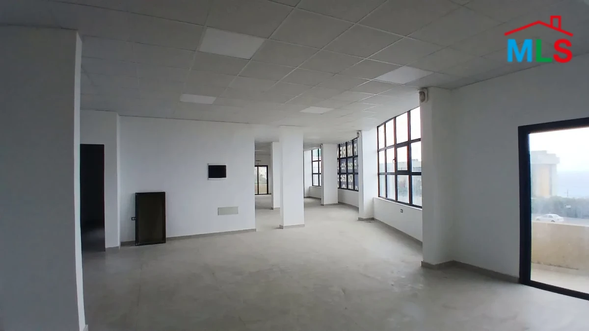 Halat 450m2 | Two Floors | Highway | Rent | Perfect Investment | ABA