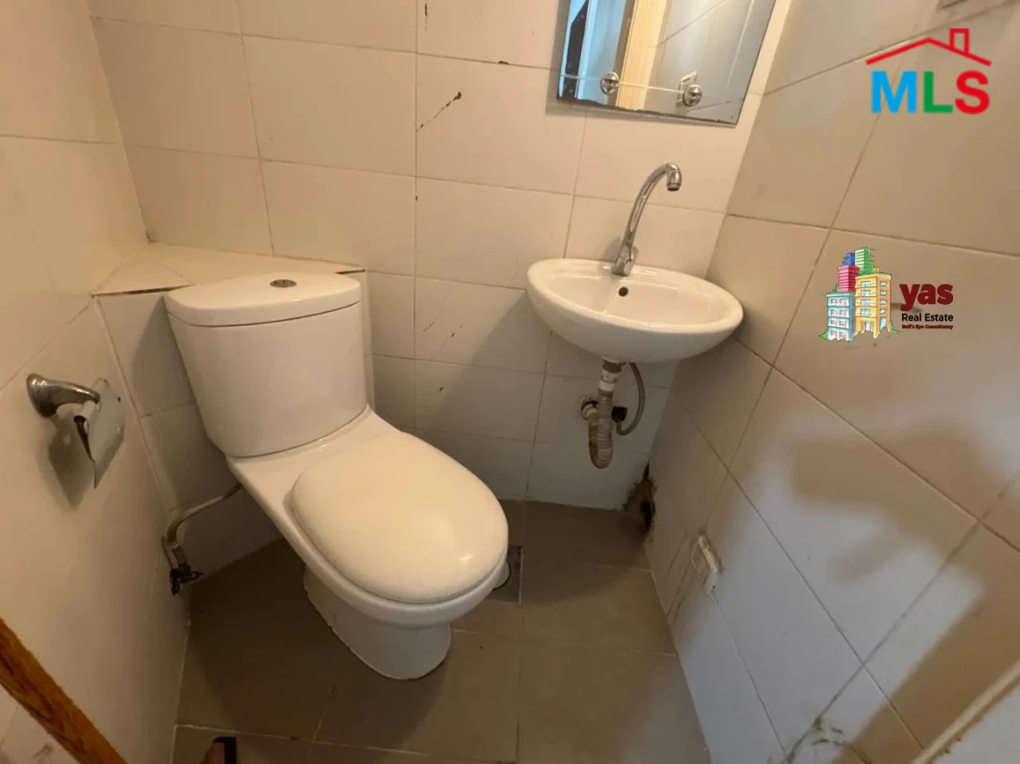 Adonis 230m2 | Rent | Shop | 2 floors | Accessible |EL