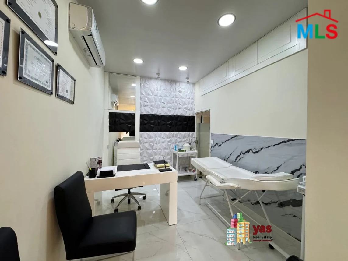 Zouk Mosbeh 45m2 | Shop | Prime Location | Rent | luxury | CHN