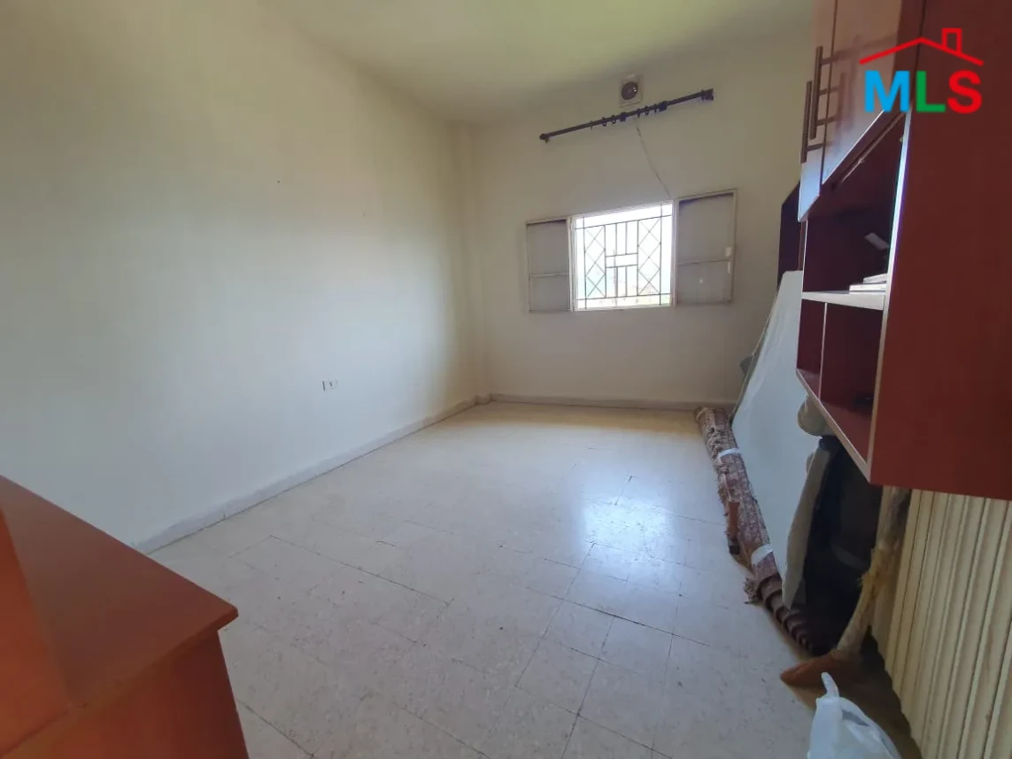 Kleiaat 110m2 | Partly Furnished | Calm Area | Private Street | KH