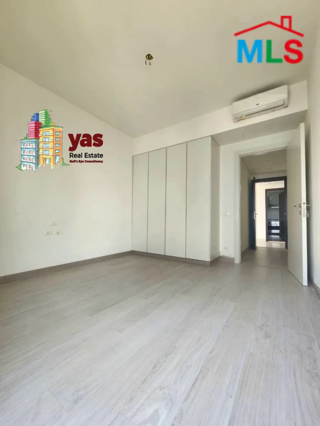 Achrafieh 220m2 | Rent | Flat | Prime Location | Well lighted | BA