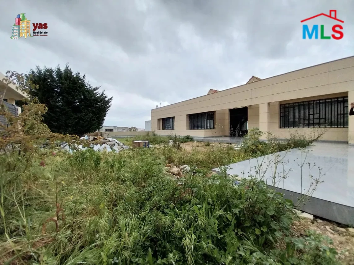 Ghazir/Kfarhbab 1200m2 | Showroom | Rent | Two Floors | IV/RA