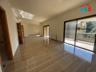 Awkar 210m2 | Rent | Prime Location | Generous dimensions | CL