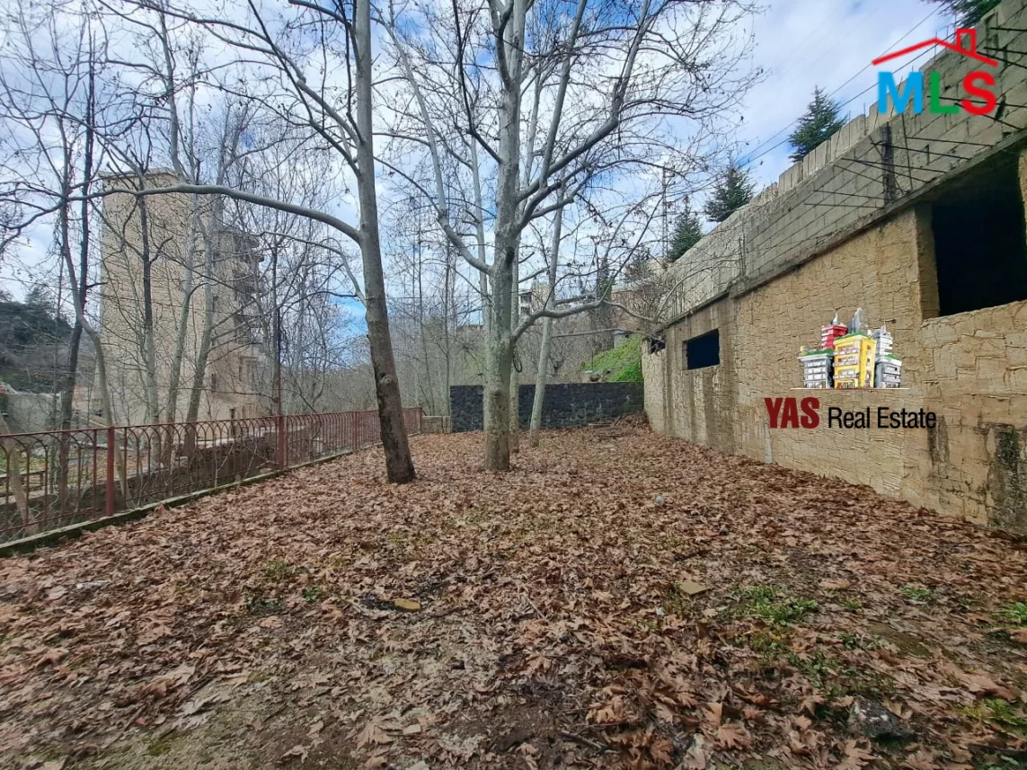 Hrajel 750m2 | 1000m2 Terrace | Restaurant | Rent |Two Building | DA