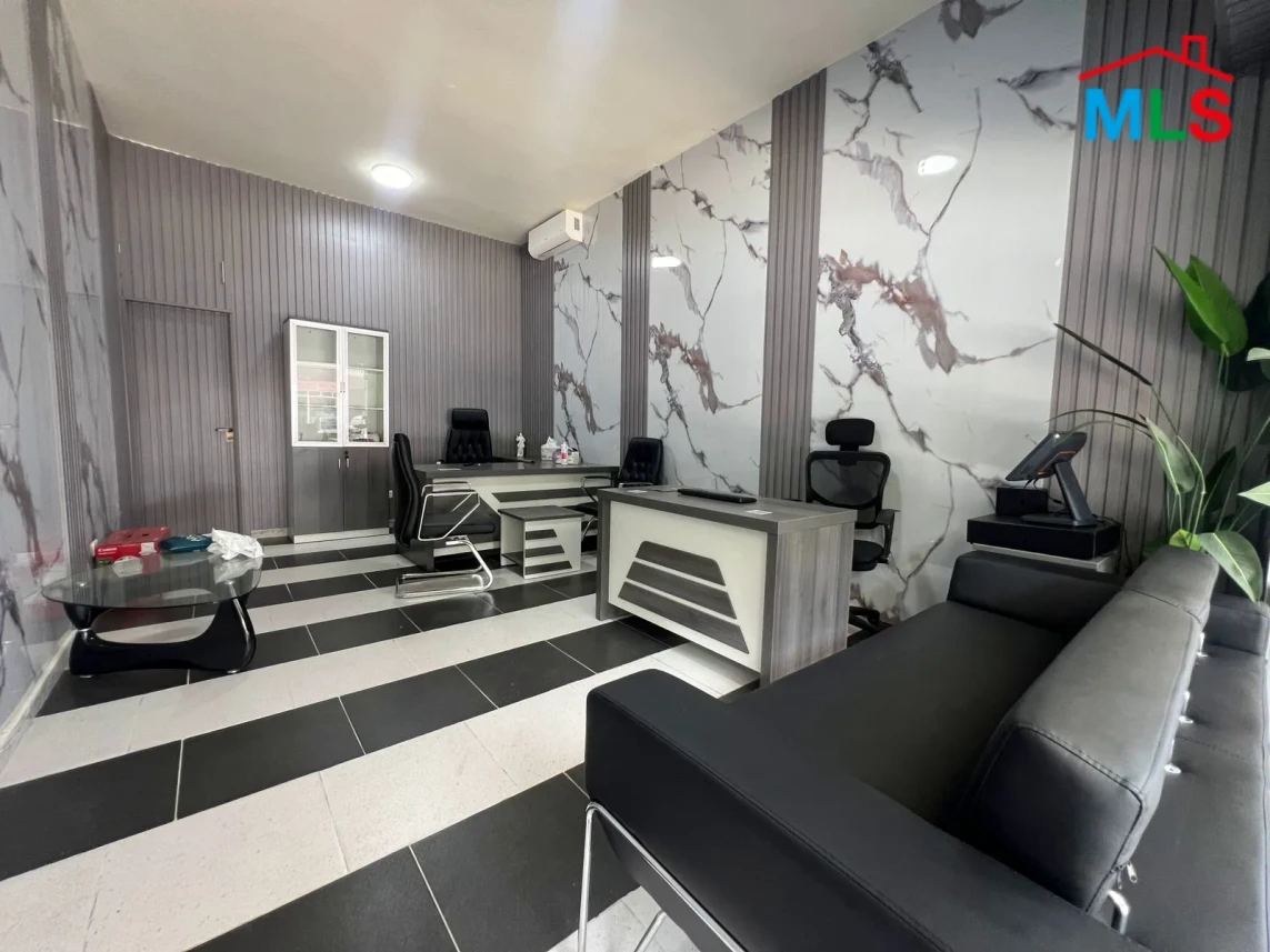 Adonis 55m2 | Furnished Shop | Renovated | Prime Location | RH