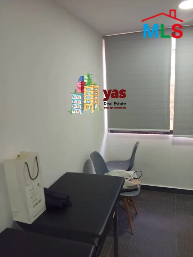 Kaslik 6m2 | 2 Rooms | Ideal For Beauty | Easy Access | Rent | TW |