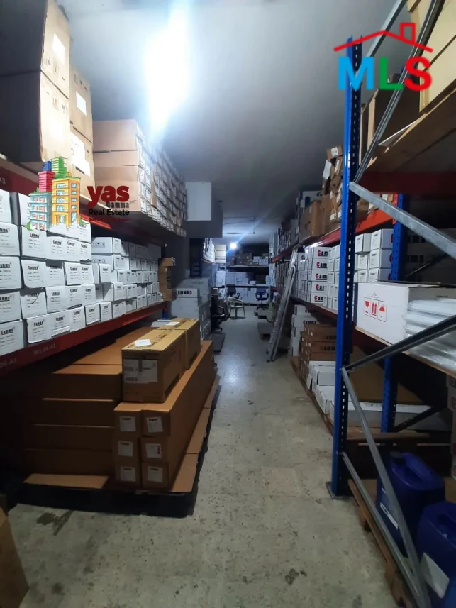 Dekweneh/Cityrama 900m2 | Warehouse/Office | Prime Location | SD