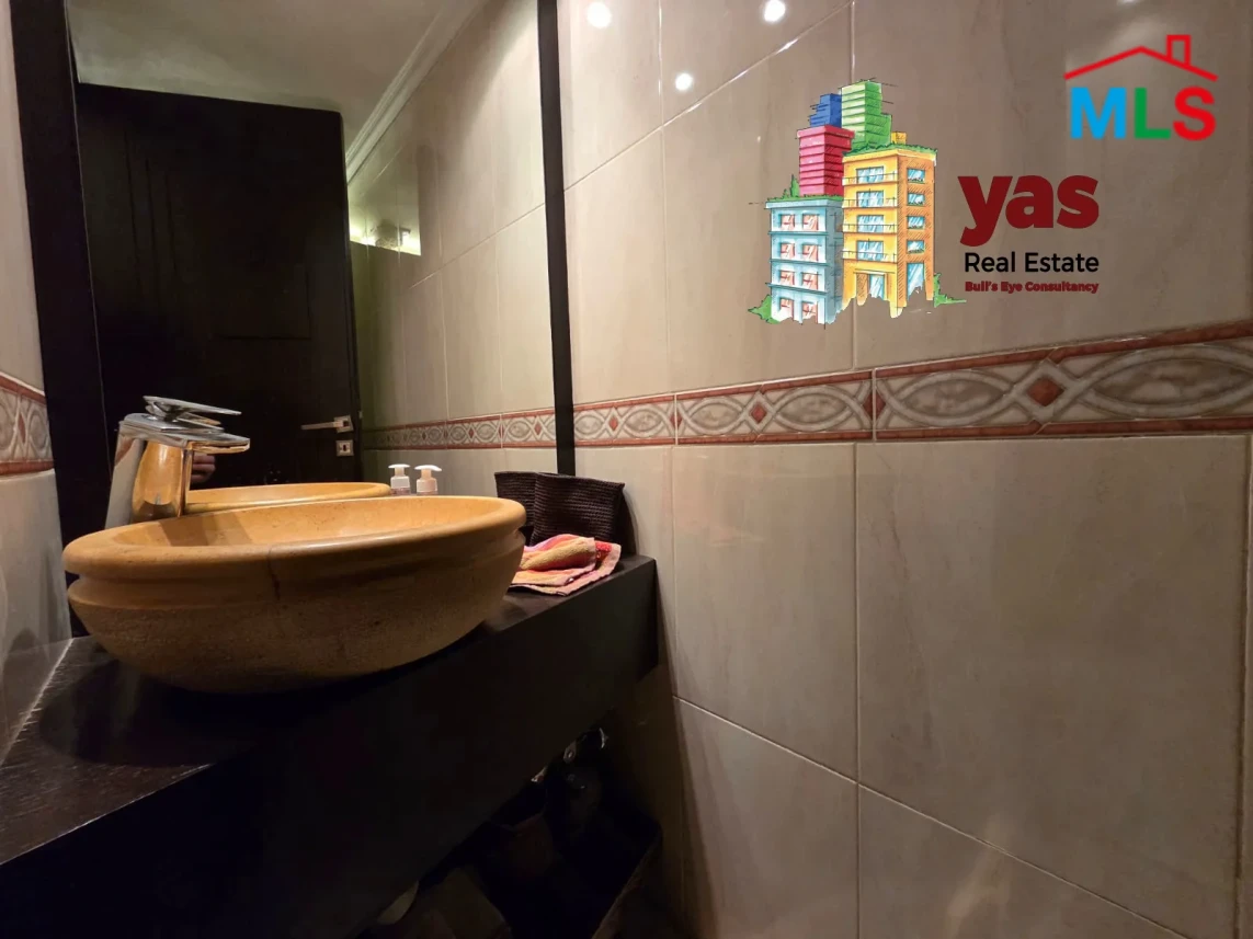 Ballouneh 135m2 | Decorated | Open View | Private Street | TO
