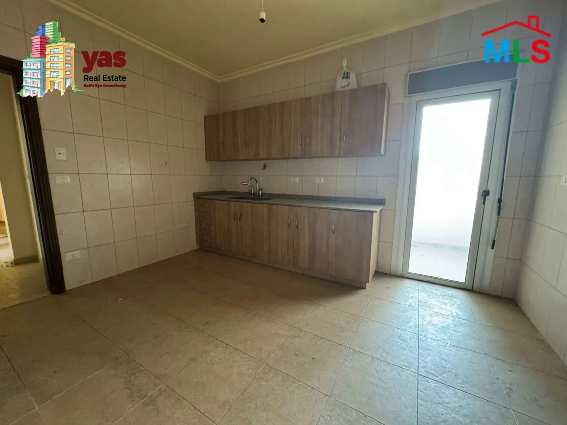 Zouk Mosbeh 125m2 | Well Maintained | Calm Area | Catch | EL