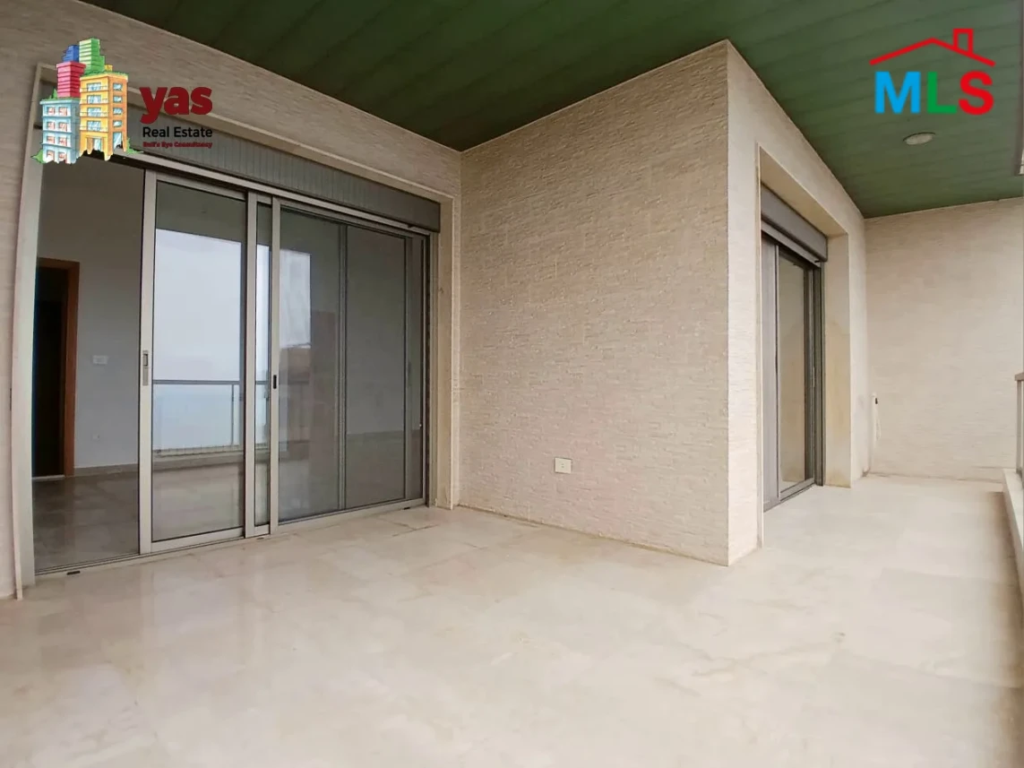 Kfarhbab 200m2 | High End | Partial View | Quiet Area | IV