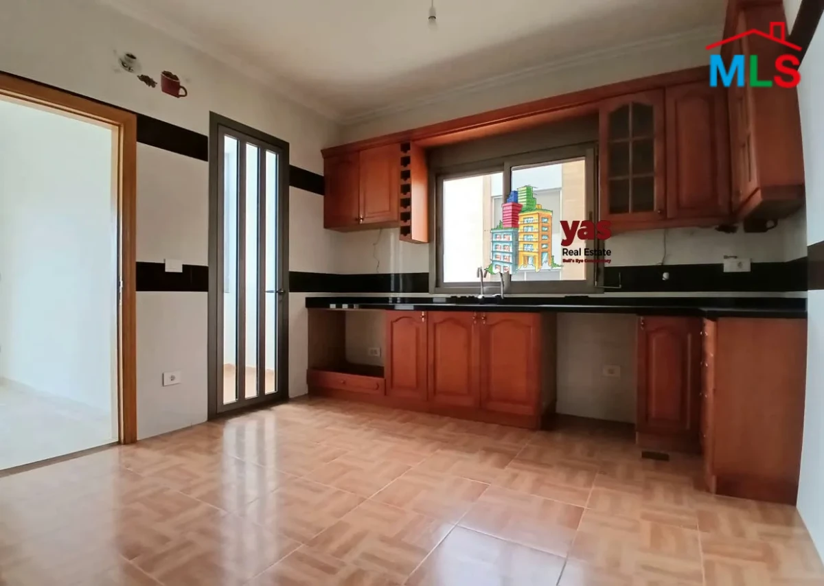 Kfarhbab 200m2 | High End | Partial View | Quiet Area | IV