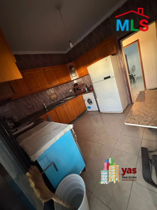 Louaizeh 180m2 | Well Maintained | Prime Location | PA