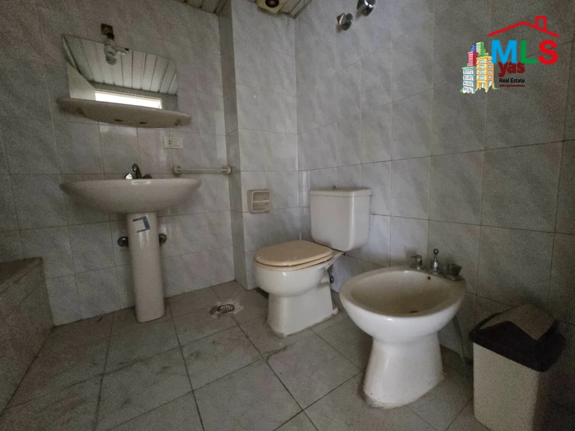 Ajaltoun 80m2 | Well Maintained | Prime Location | Mountain View | DA