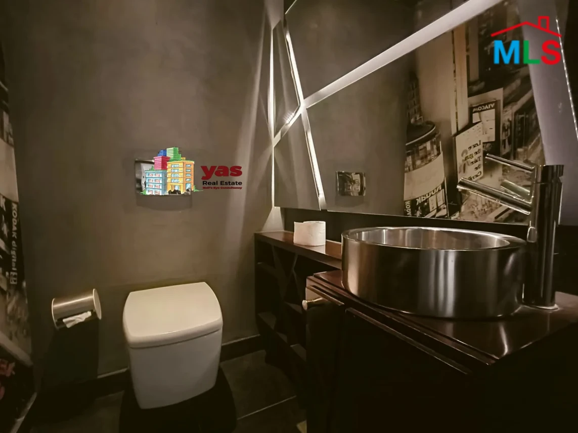 Saifi 300m2 | Super Prime Location | Decorated | PA