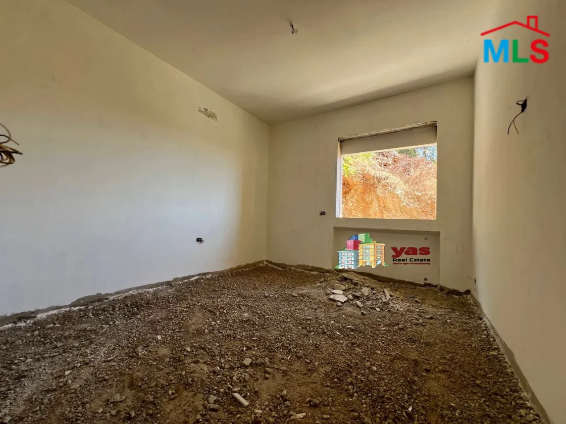 Ghadir 215m2 | Brand New | Payment Facilities | Prime Location | EH