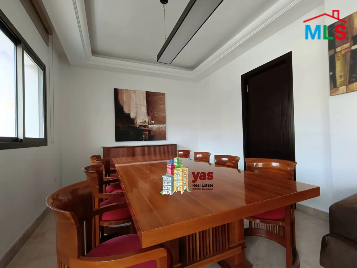 Achrafieh 165m2 | Partly Furnished | Prime Location | View | AA
