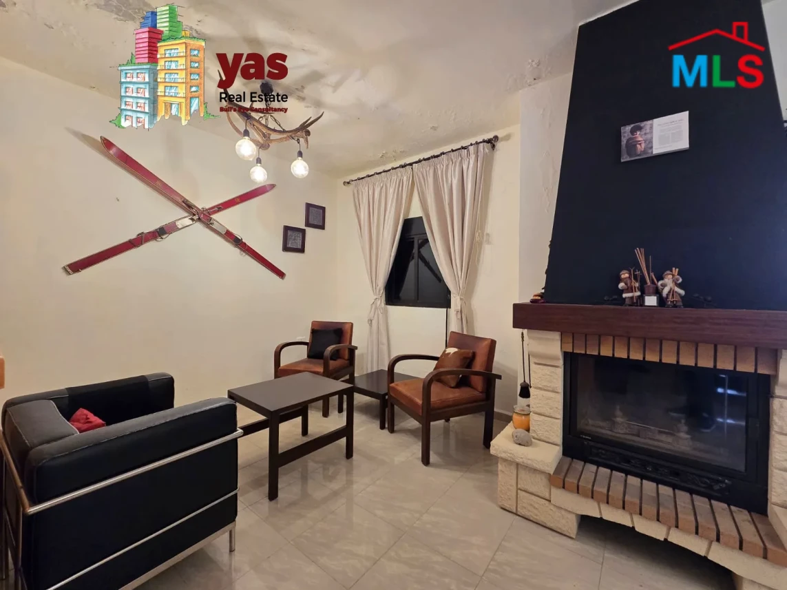 Feytroun 100m2 | Partly Furnished | Chalet | Mountain View | DA