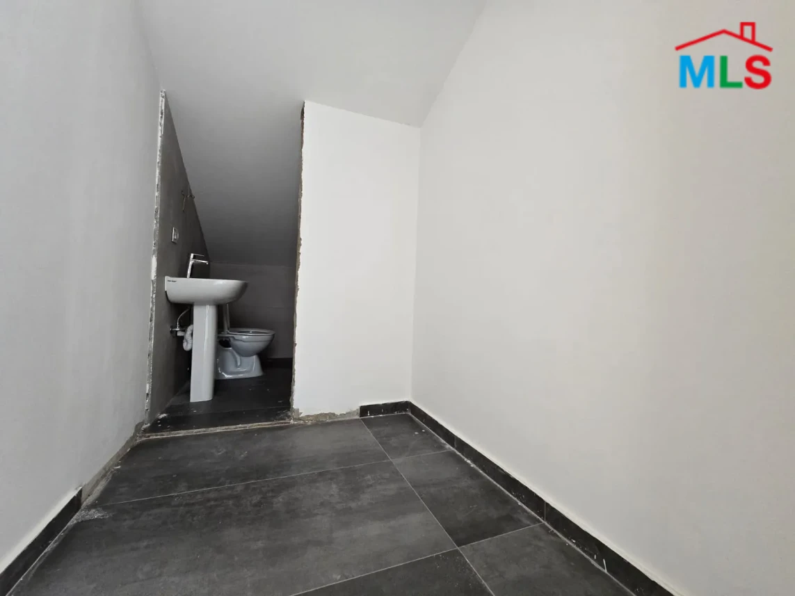 Reyfoun 380m2 | Brand New Duplex | Panoramic View | Modern | DA