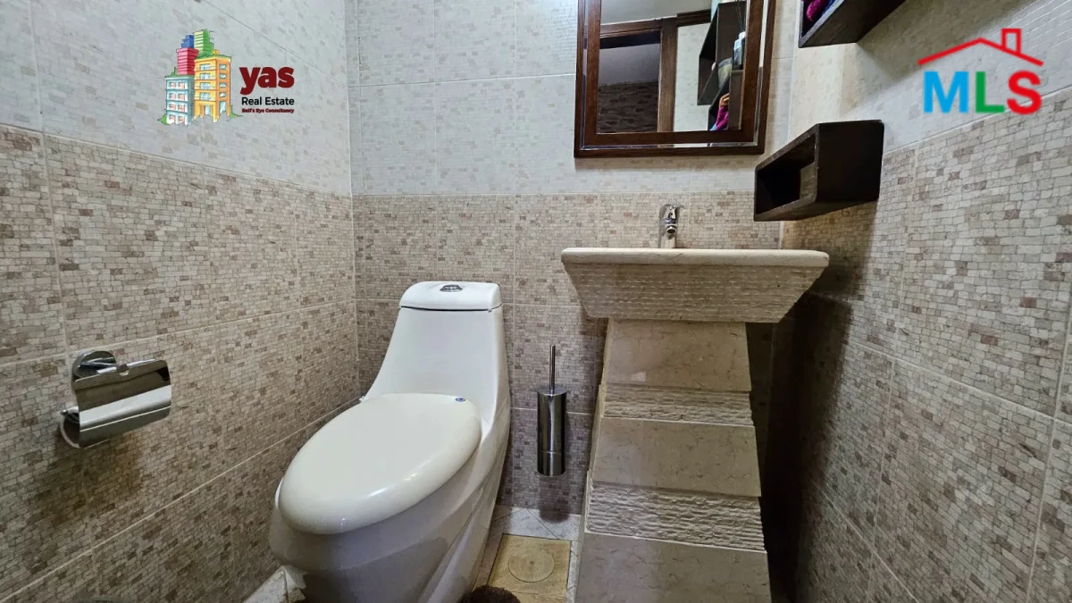 Ajaltoun 200m2 | Modern Flat | Calm Area | Mint Condition | TO