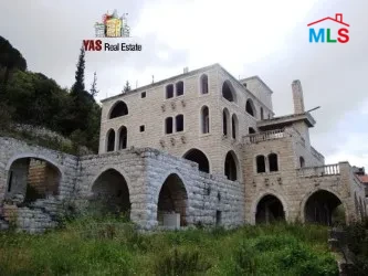 Chnaniir 1804m2 | 767m2 Land | Triplex Villa | Traditional | RA/IV/AC