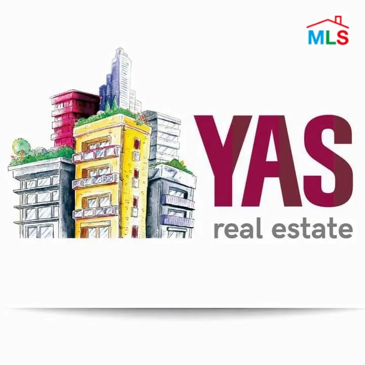 Adonis 85m2 | Shop | Prime Location |Two doors | Ideal Investment | EL