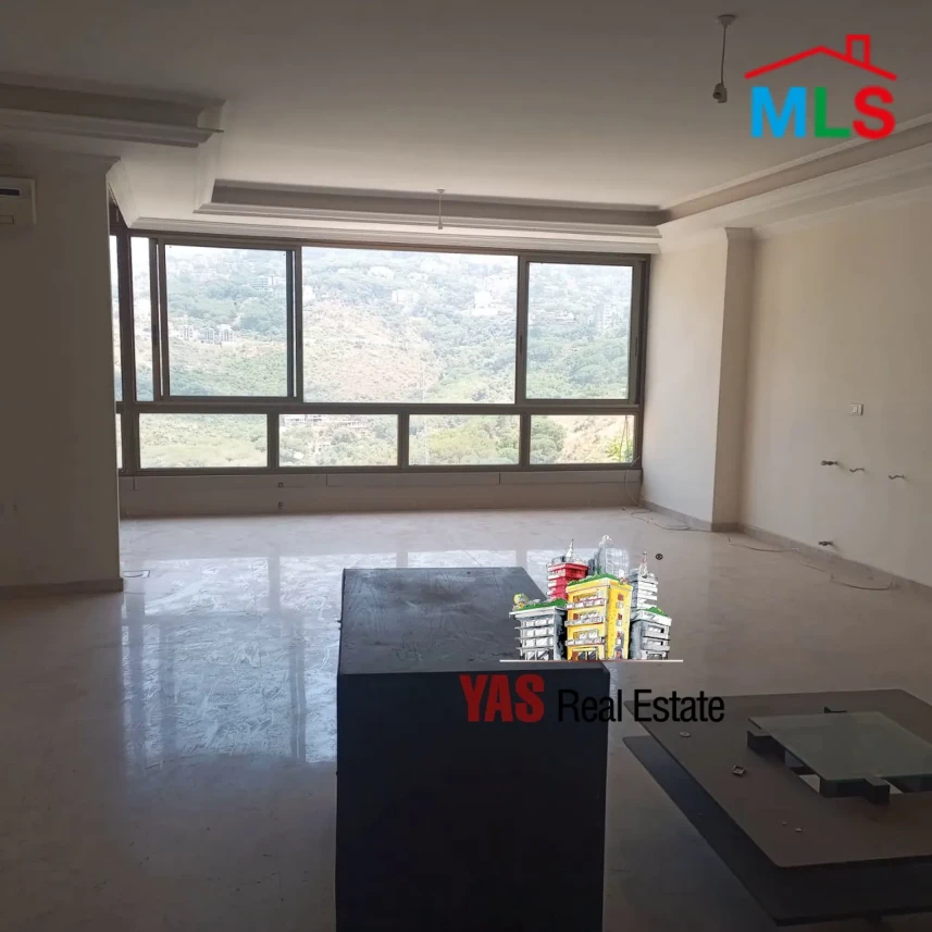 Baabda/Louaizeh 250m2 | 35m2 Terrace | Mountain View | Quiet Street
