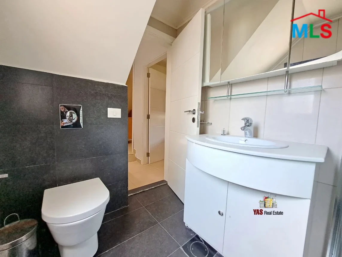 Feytroun 110m2 | Furnished Chalet | Triplex | Mountain View | DA