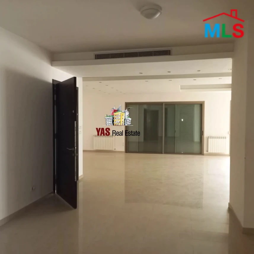 Baabda 266m2 | 70m2 Terrace | Excellent Condition | Spacious flat | PA