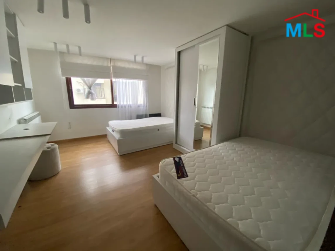 Louaizeh 427m2 | Duplex | Furnished | Decorated | Open View | PA