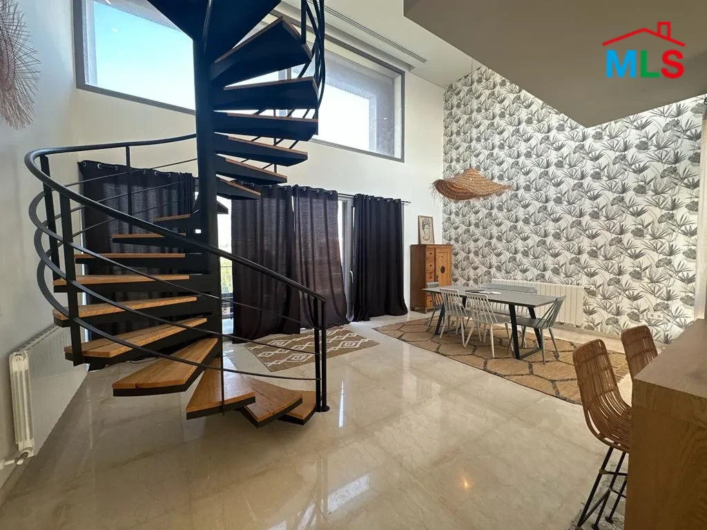 Dbayeh / Waterfront 222m2 | Duplex | Furnished | Luxury