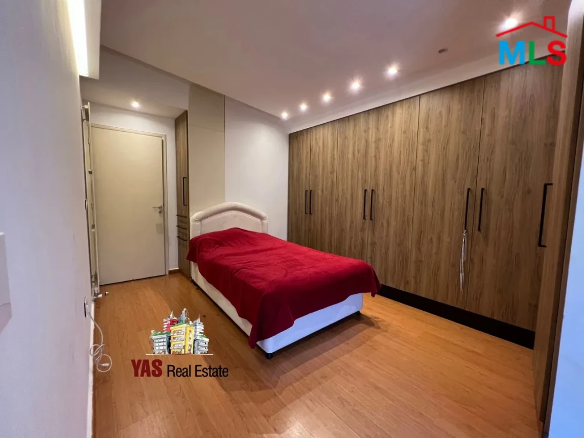 Kfarhbab 200m2 | Mint Condition | Panoramic View | Luxury