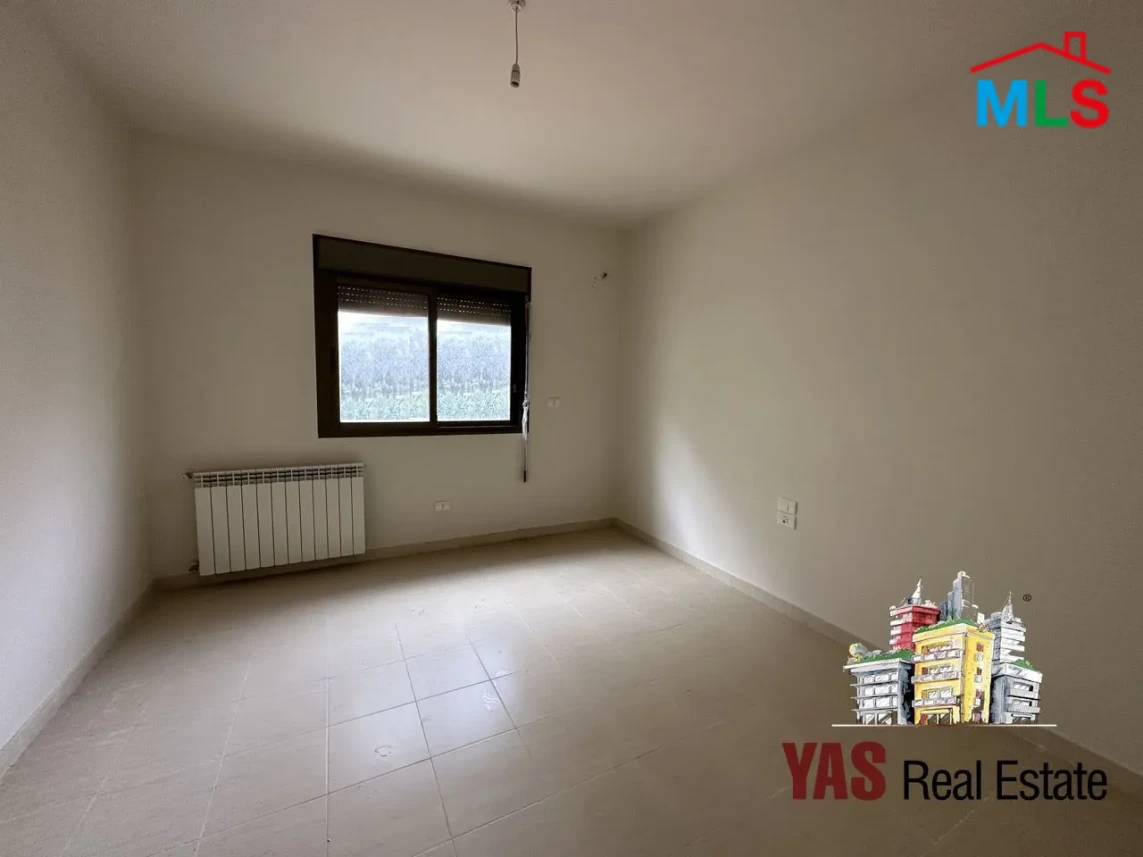 Ballouneh 180m2 | New | Super Luxurious | Prime | Catch