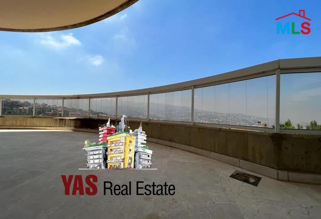 Ballouneh 575m2 | FLAT | Panoramic View | Mint Condition