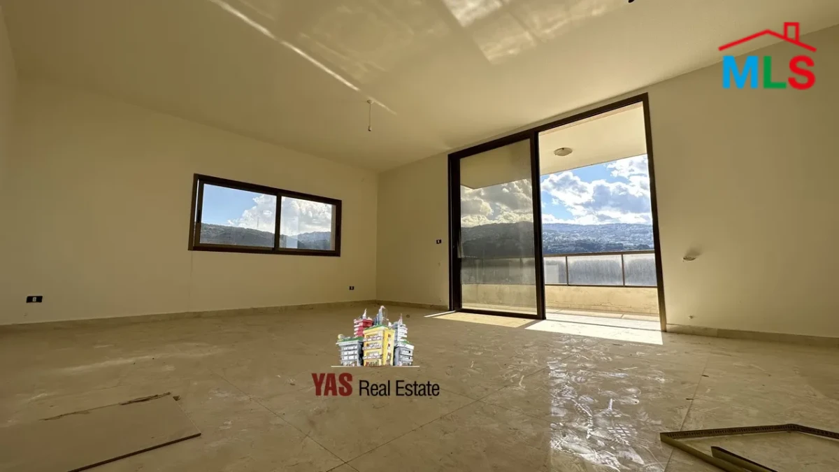 Jeita 320m2 Duplex | Impressive View | Luxurious | Private street