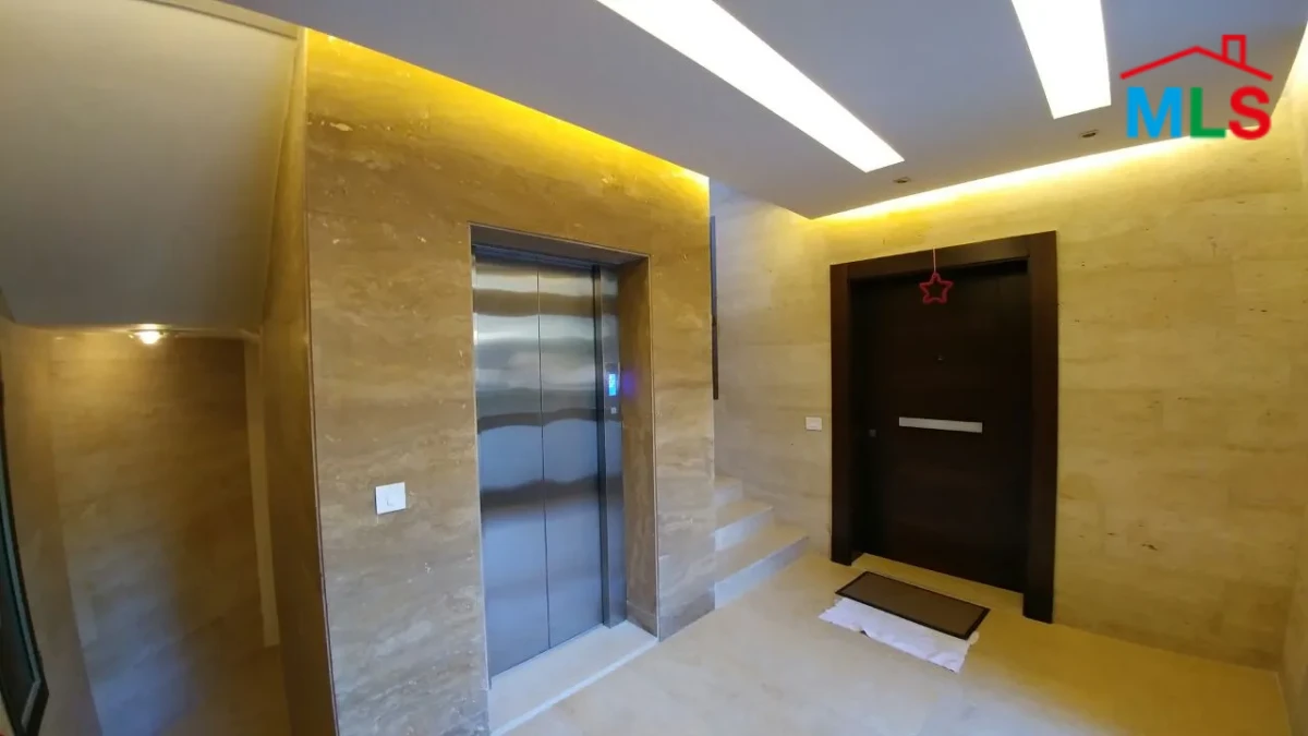 BALLOUNEH 225M2 – BRAND NEW – PANORAMIC VIEW – SUPER LUXURIOUS