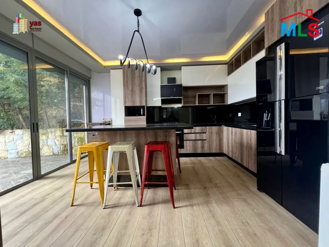 Blat/Jbeil 300m2 | 85m2 Terrace | Furnished Triplex | Gated | View |HS