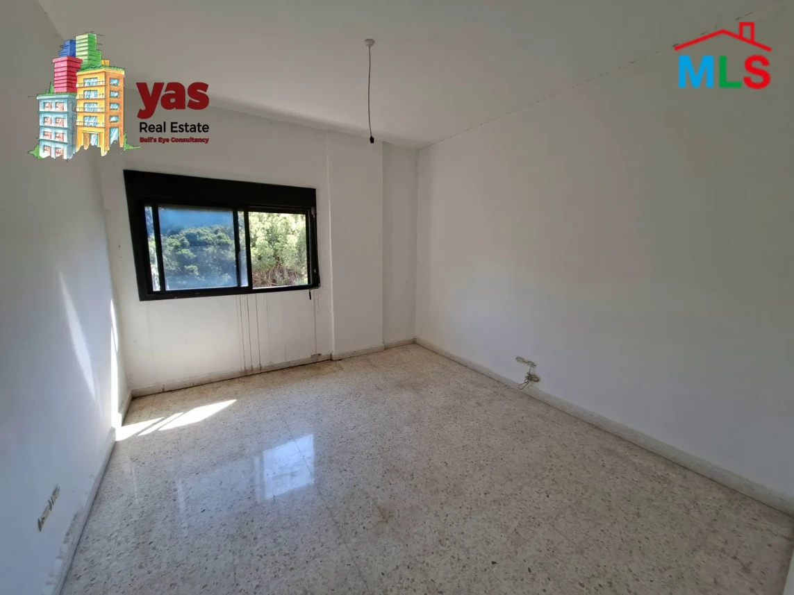 Awkar 142m2 | Calm Area | Iskan Available | Prime Location | CHKH