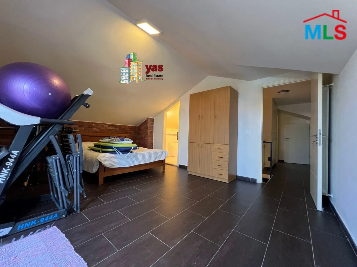Zouk Mosbeh 350m2 | Decoarted Duplex | Dead-End Street | EH/RH |
