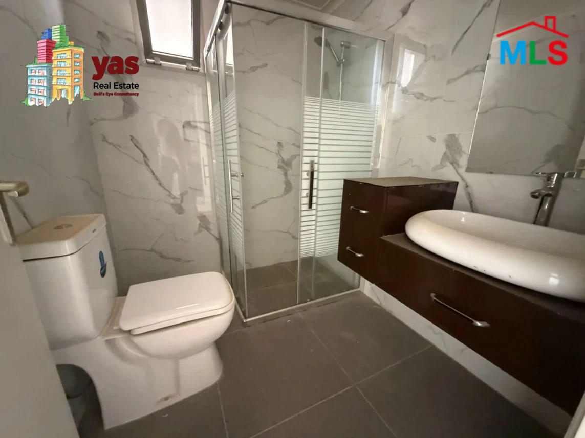Ballouneh 125m2 | Well Maintained | Calm Area | Private Street | EL
