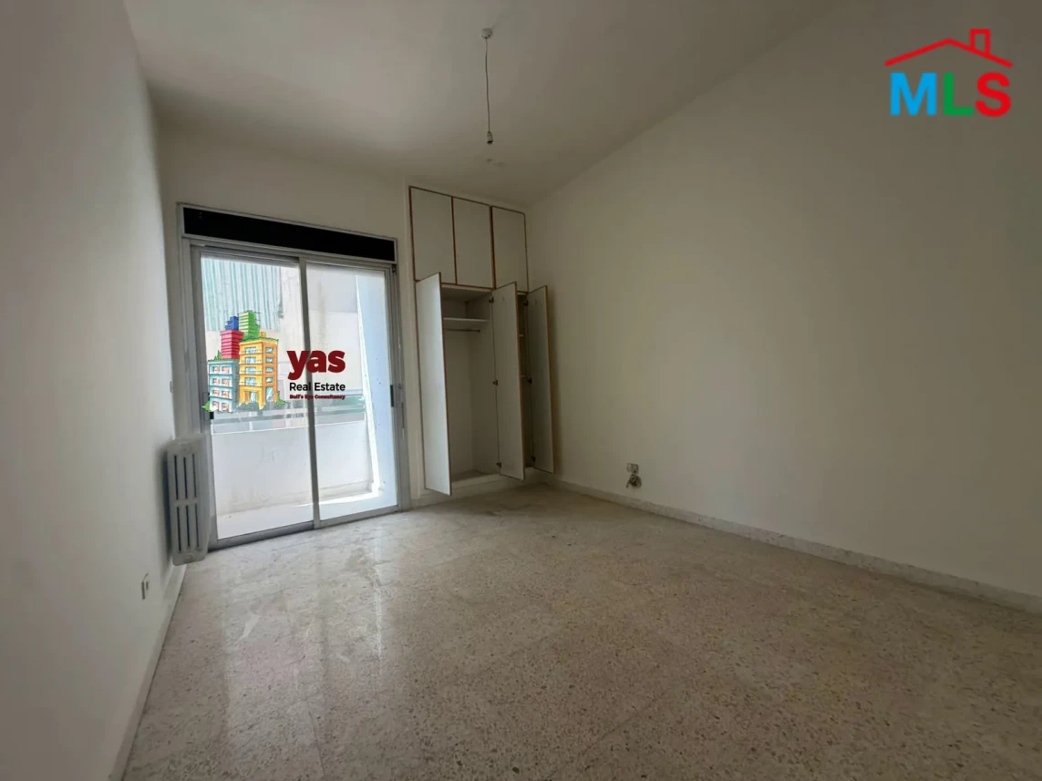 Ballouneh 125m2 | Well Maintained | Calm Area | Private Street | EL